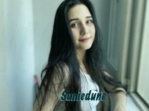 saniedune Lucy Live
