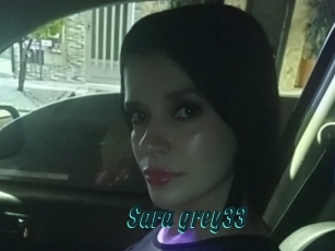 Sara_grey33