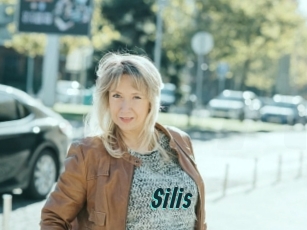silis Lucy Live