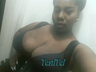 TastiTai Lucy Live