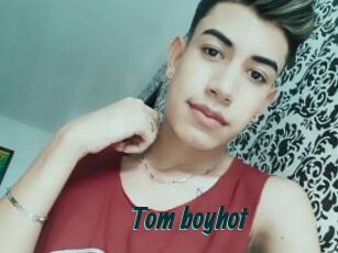 Tom_boyhot