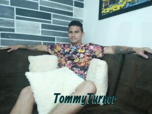TommyTurner Lucy Live
