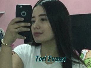 Tori_Evans1