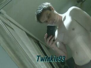 Twinkie93 Lucy Live