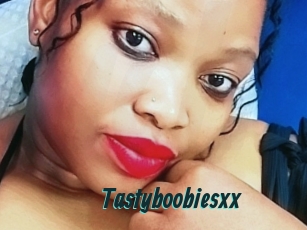 Tastyboobiesxx