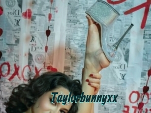 Taylorbunnyxx