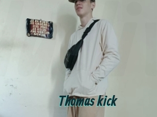 Thomas_kick