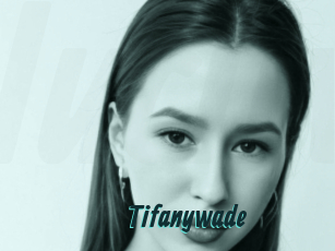 tifanywade Lucy Live
