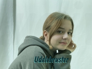 Udelebruster
