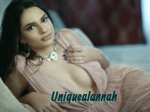 uniquealannah Lucy Live