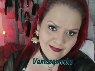vanessamocka Lucy Live