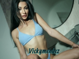 vickymendez Lucy Live