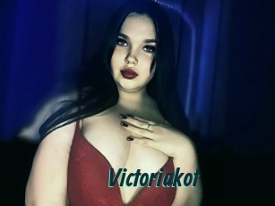 victoriakot Lucy Live