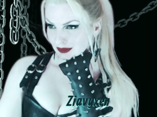 ziavyxen Lucy Live